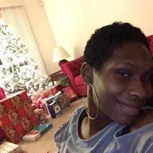 Meet your Posher, Tiara